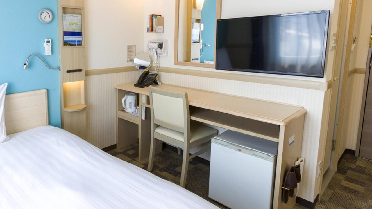 Toyoko Inn Tokyo Akabane-Eki Higashi-Guchi Экстерьер фото